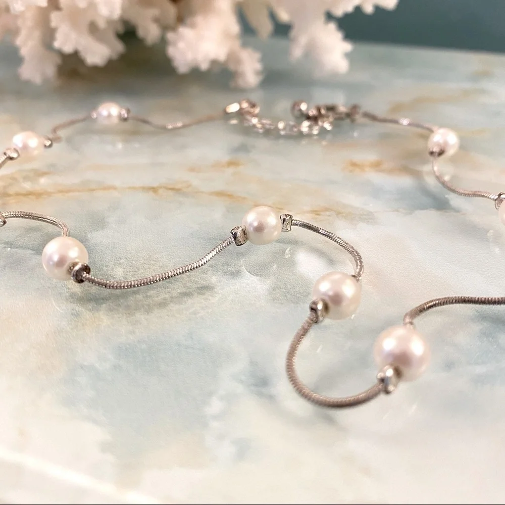 Faux Pearl Station Necklace